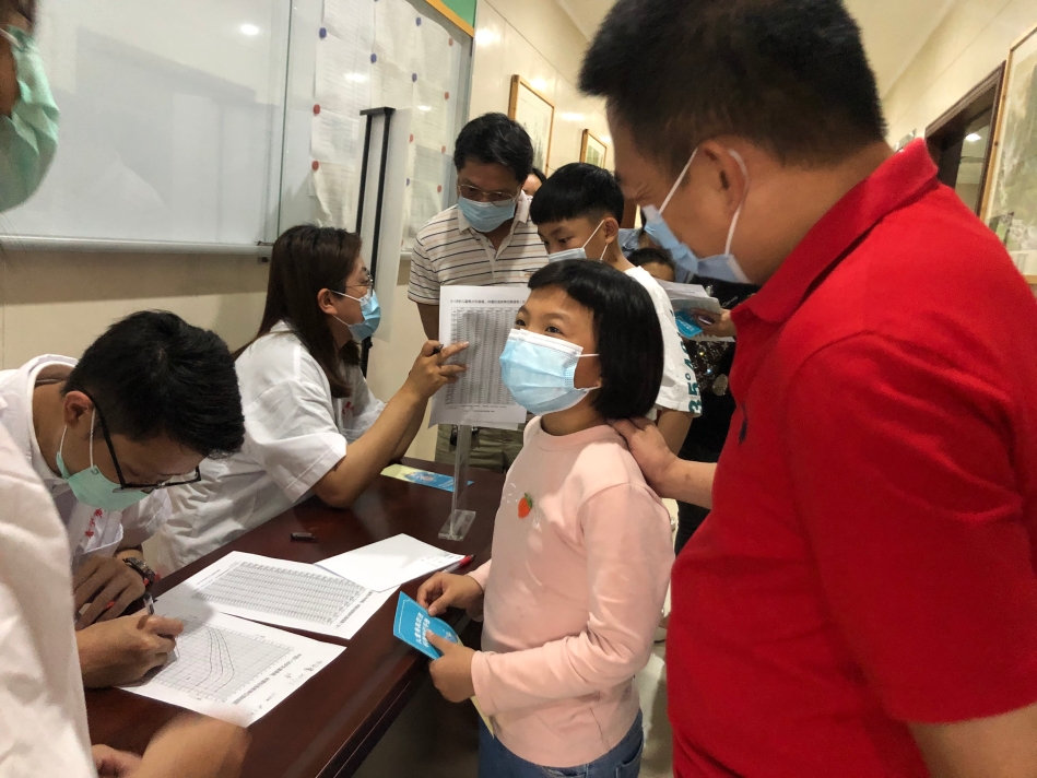 九三学社揭阳市普宁支社举办“关注身高，启航未来”科普讲座义诊活动3.jpg